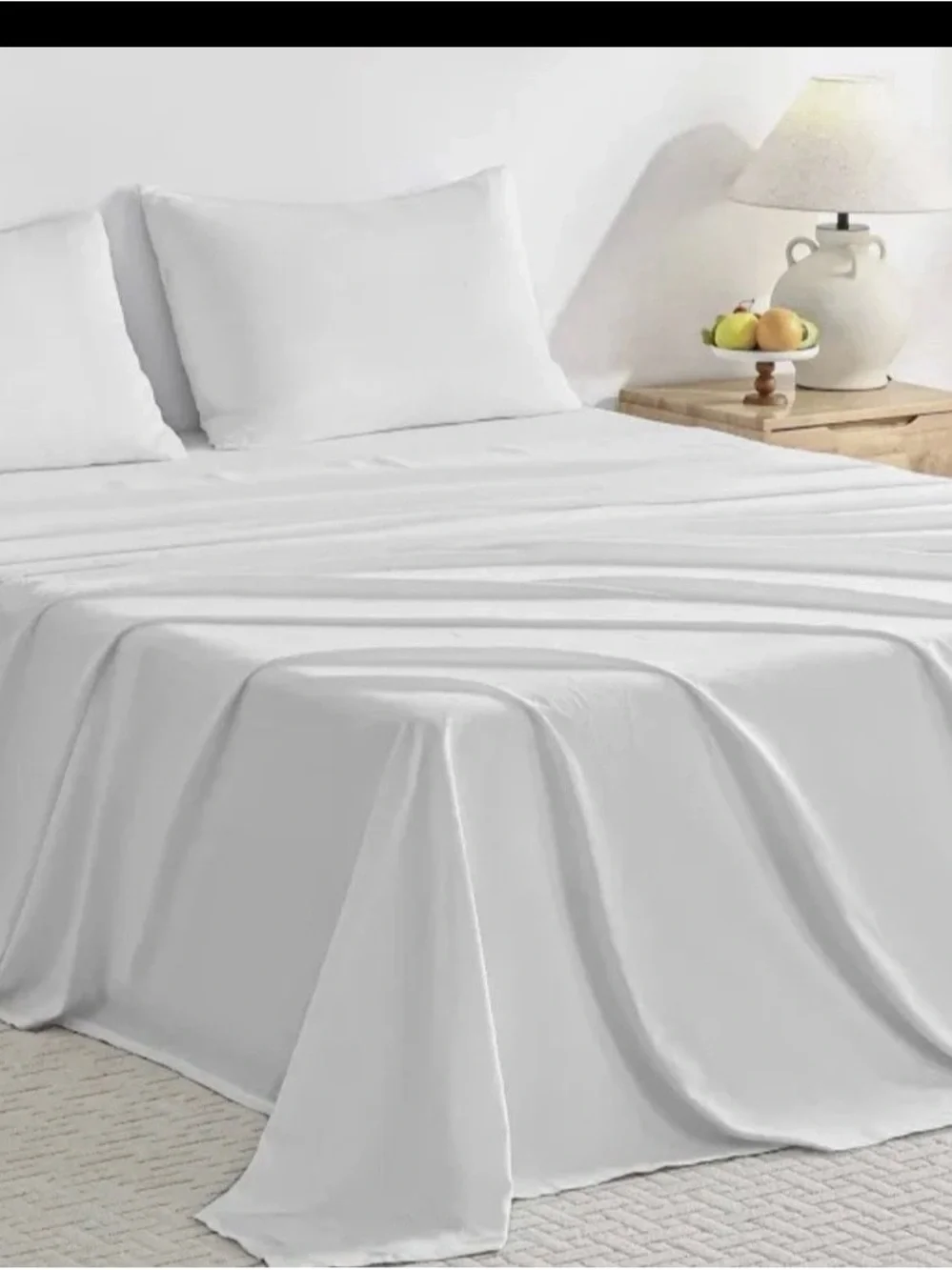 Jelly Moni Black Luxury Bedding Sheet Set